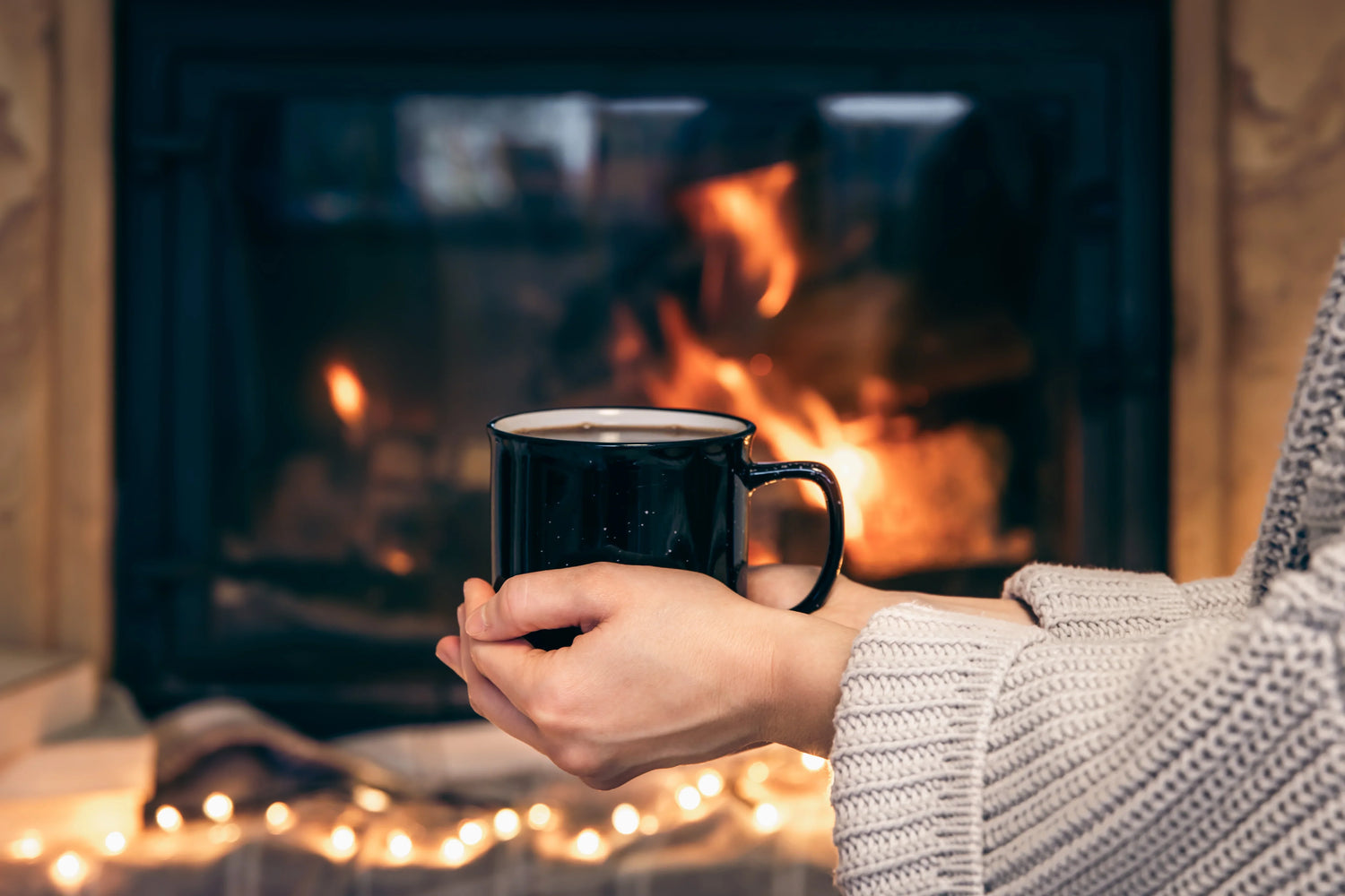 Clever Ways To Stay Cozy This Autumn Without Breaking the Bank