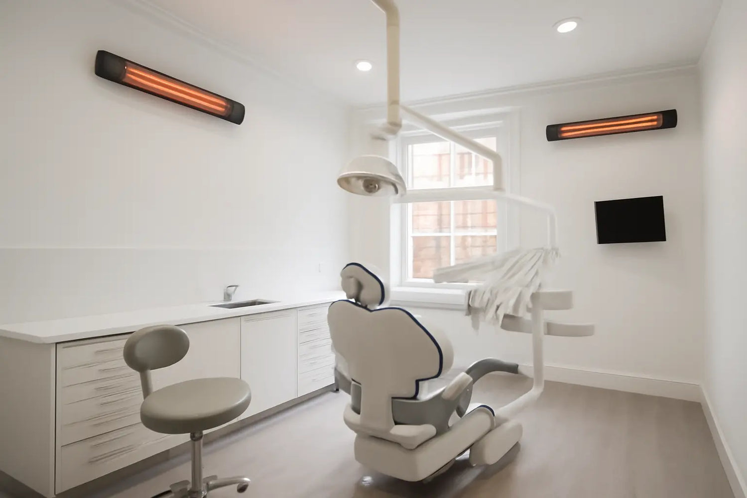 Why Infrared Bar Heaters Are the Smartest Choice for Dental Clinics in the UK