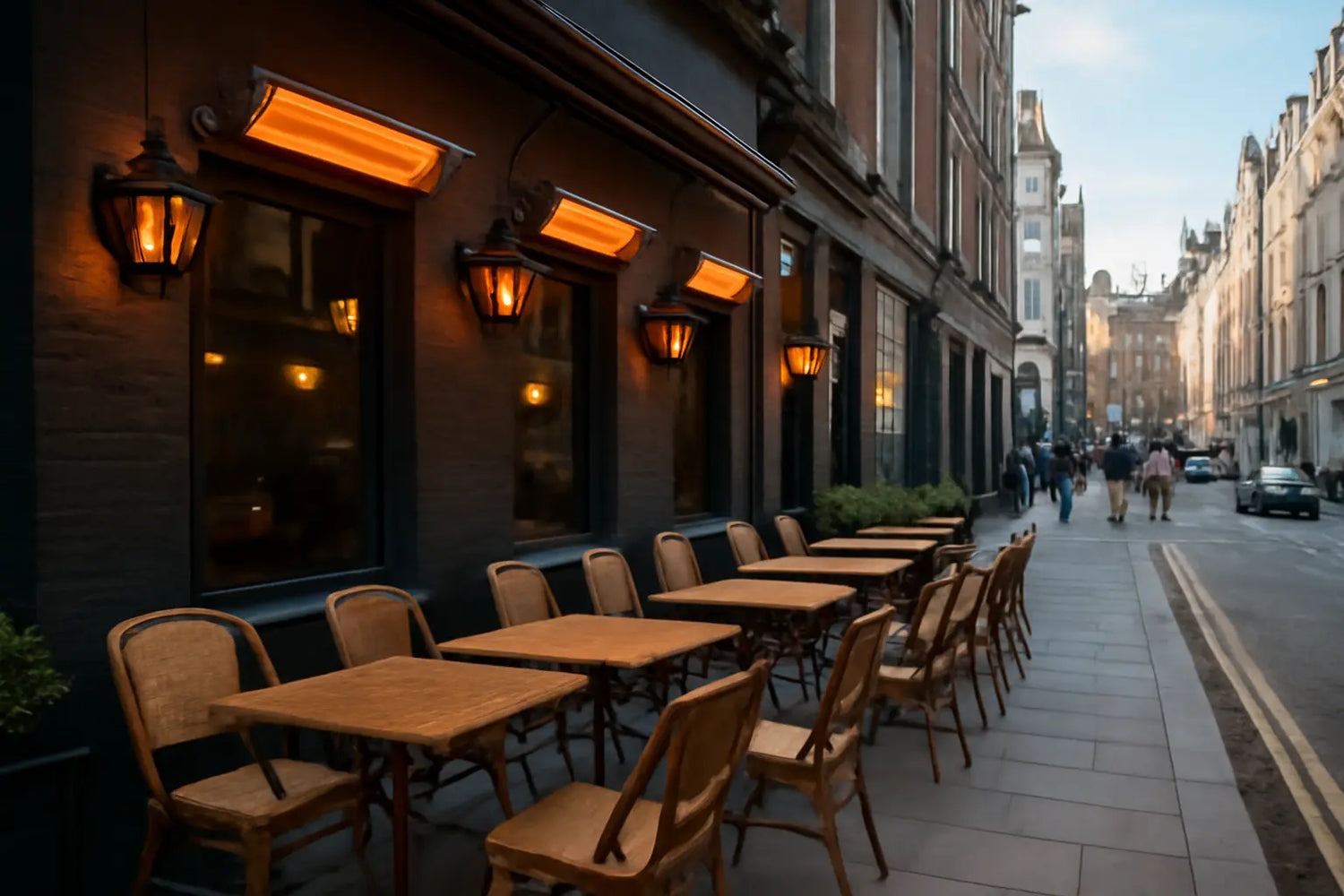 What Is The Secret To Keeping Customers Warm And Happy In Outdoor Cafés With Outdoor Bar Heaters